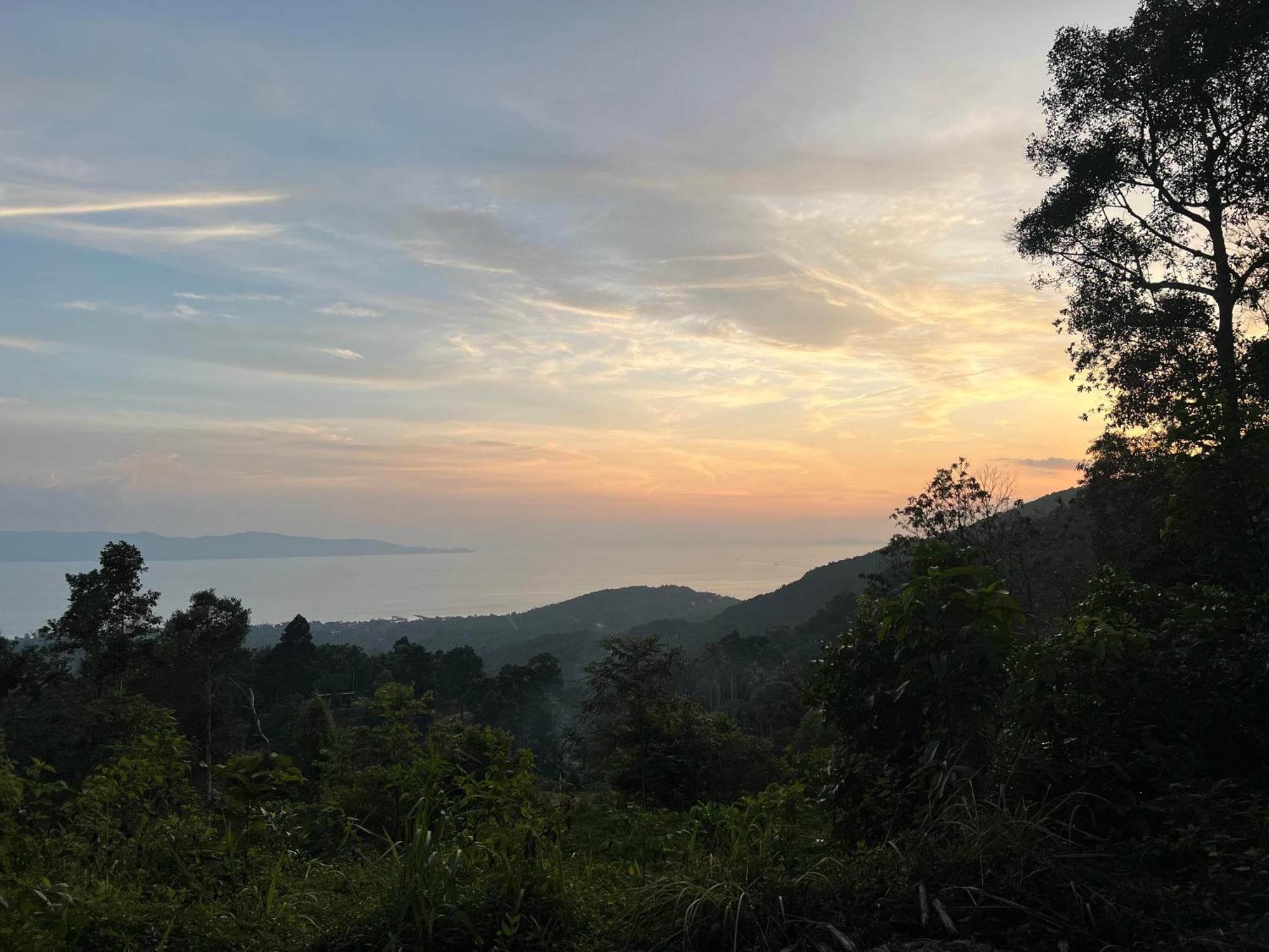 Camping The Hidden Gem Viewpoint Luxury & Ban Nok